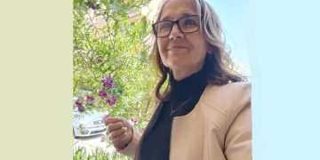 “Уявити себе напівіталійкою можу, напівукраїнкою — ні”. Буковинська вчителька Марія Гаврилюк-Бужняк чверть століття живе й працює в Італії та пише чудові вірші | Новини Буковини