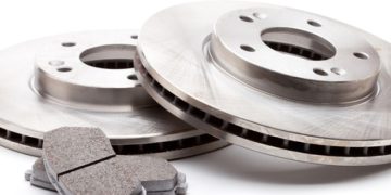 Тормозные диски на все случаи жизни: какие виды обеспечат максимальную безопасность и как их выбирать?