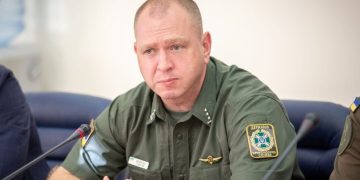 Хабарі за втечу ухилянтів: ВАКС призначив 10 мільйонів гривень застави ексголові Держприкордонслужби Сергія Дейнеку та начальнику відділу прикордонної служби «Соломоново» Олександру Марущаку | Новини Буковини