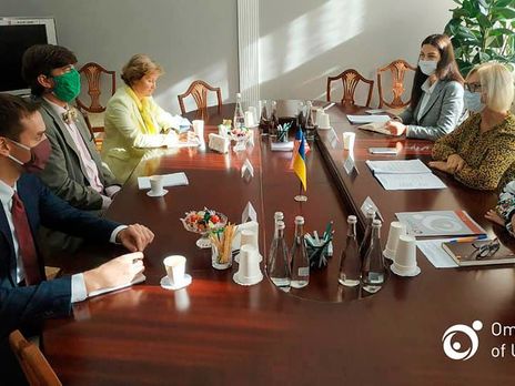 В Крыму и РФ незаконно удерживают 112 украинцев, в плену ОРДЛО – 235