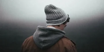 Як купити шапки оптом — керівництво для початківців