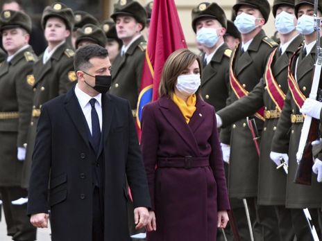 Зеленский: Мы ценим, что президент Молдовы не боится называть Крым украинским