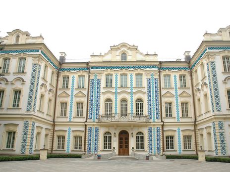 Верховный Суд рассмотрел иски против санкций в отношении "каналов Медведчука" Верховный Суд рассмотрел иски против санкций в отношении "каналов Медведчука"