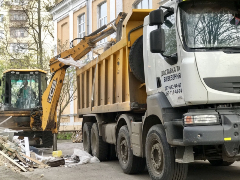 Демонтажные работы и вывоз строительного мусора: важные этапы ремонта или строительства