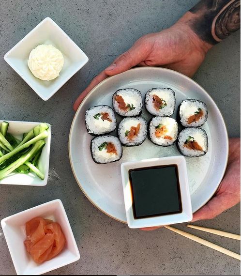 Быстрая доставка суши в Днепре