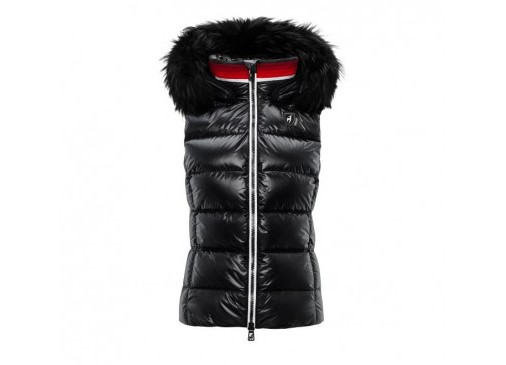 Жилет считается универсальным вариантом спецодежды: как его подобрать?