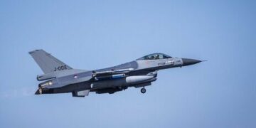 Нидерланды расторгли сделку по продаже истребителей F-16 частной компании – СМИ