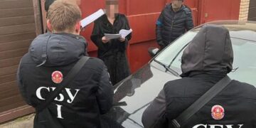 СБУ сообщила о попытке захвата 280 га земли в Затоке. СМИ пишут, что подозрение вручили сестре нардепа Гончаренко