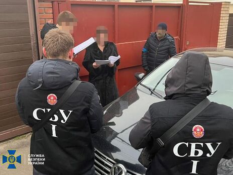 СБУ сообщила о попытке захвата 280 га земли в Затоке. СМИ пишут, что подозрение вручили сестре нардепа Гончаренко СБУ сообщила о попытке захвата 280 га земли в Затоке. СМИ пишут, что подозрение вручили сестре нардепа Гончаренко