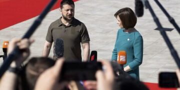 «Ждем, когда НАТО будет готов принять Украину». Зеленский заявил о готовности Украины вступить в Альянс