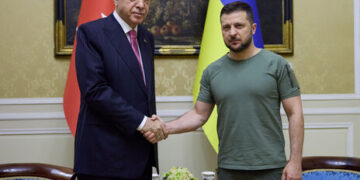 «Завершаем насыщенный день в Турции». Зеленский рассказал, о чем будет говорить с Эрдоганом