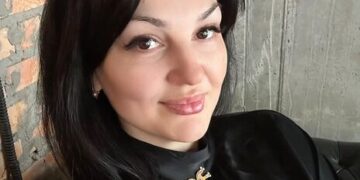 НАБУ проводит обыски у нардепа. По информации бюро, ее помощника разоблачили на взятках