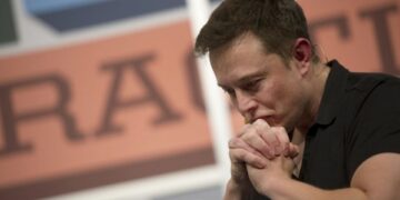 Антисемитизм на X: Маск под огнём критики