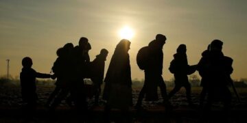 Британский суд встал на сторону беженцев в споре с правительством