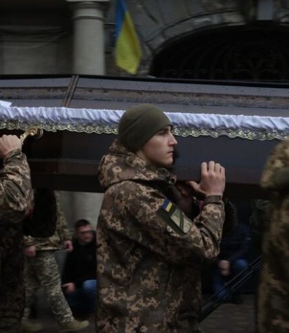 У Львові 9 грудня попрощаються із двома полеглими захисниками