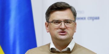 Министр иностранных дел Украины требует системы ПВО для защиты страны от россии