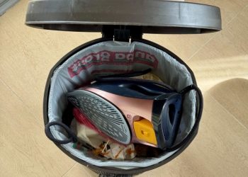 Чому люди перестають прасувати: що змінилося у догляді за речами