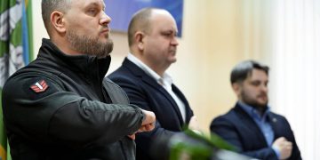 Клічук про нового керівника Чернівецької ОВА Осипенка: «Він за три тижні увійшов у ті проблеми, які не піднімалися роками. Це зовсім іншого рівня людина» | Новини Чернівців