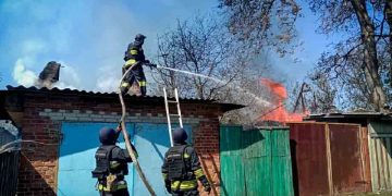 На Сумщині окупанти атакували житловий секторзерносклад |  Новини