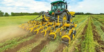 BEDNAR довів перевагу Strip-till та точного висіву на демополігонах — Техніка