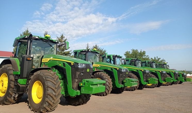 John Deere планує інвестувати $20 млрд у виробництво в США