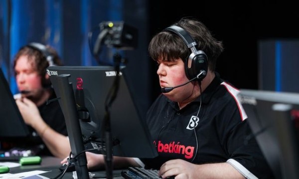 Дебют segukawa не врятував. В8 зіграли проти NRG на IEM Krakow 2026