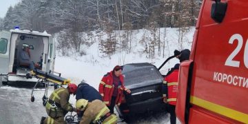 ДТП поблизу Коростишева: травмованого водія деблокували рятувальники | Журнал Житомира