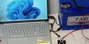 Як зробити “домашню зарядну станцію” з акумулятора: рішення від фізика