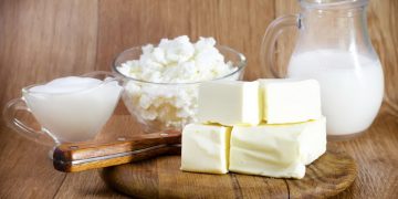 Листопад: світові ціни на молочну продукцію падали — Економіка