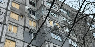 На Херсонщині внаслідок російських атак поранені вісім людей, серед постраждалих – двоє поліцейських