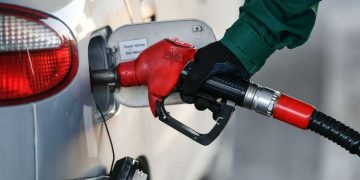 Недолив пального: що відбувається на АЗС Дніпра |  |