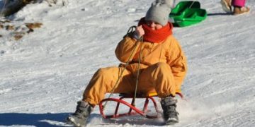 Список місць для катання на санчатах у Львові