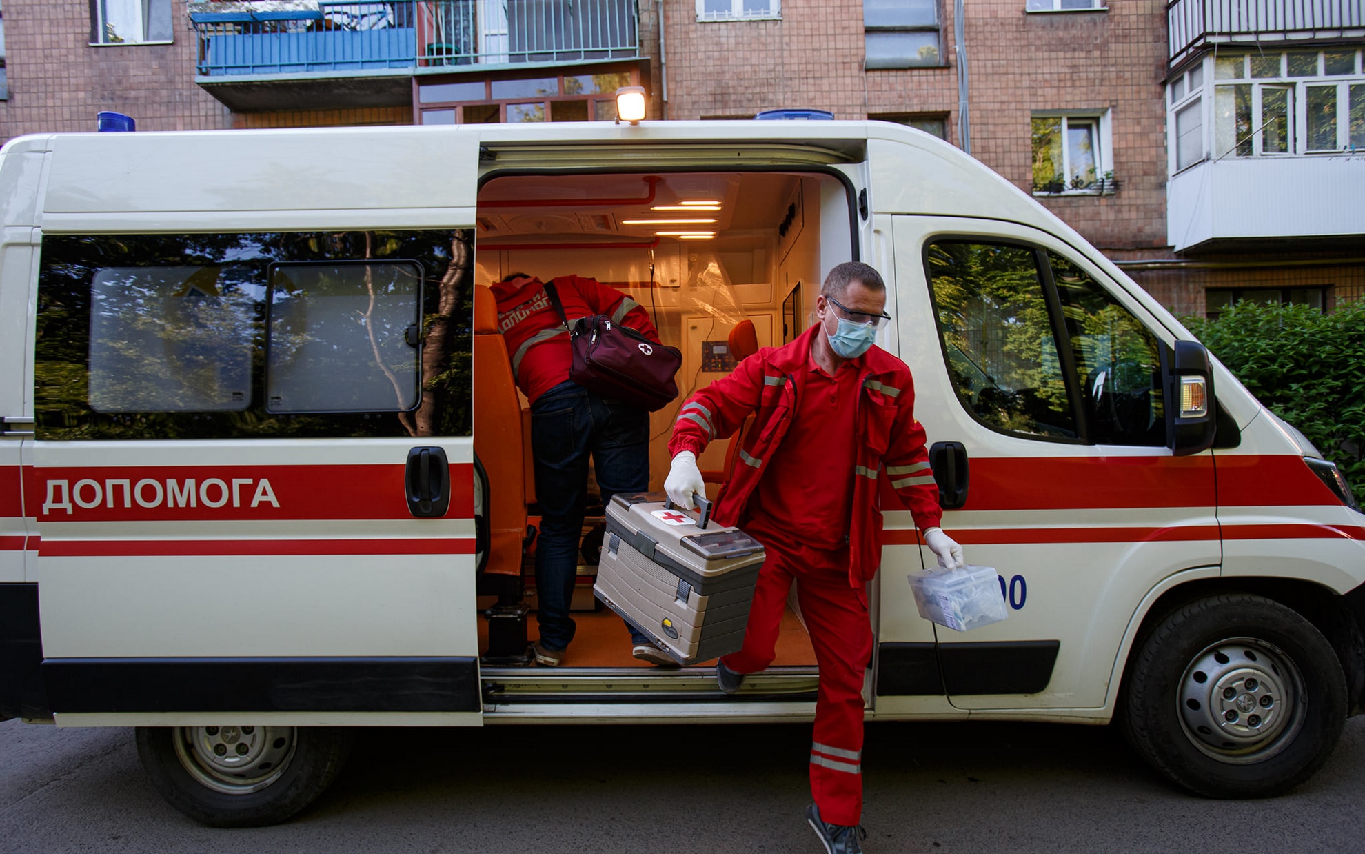 Ілюстративне фото. Мобільна група медиків