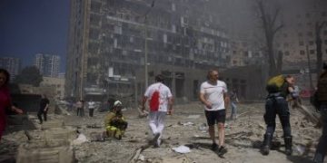 У Києві зросла кількість загиблих та поранених через ракетну атаку РФ!