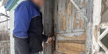 У Золотоноші чоловік проник до чужого будинку