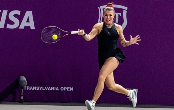 Украинская теннисистка, обойдя китаянку, впервые сыграет в полуфинале WTA